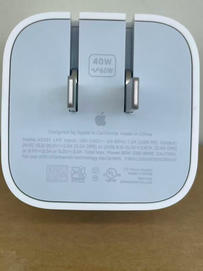 Apple 40W Dynamic Power Adapter with 60W Max – iPhone 17 Charger Pakistan