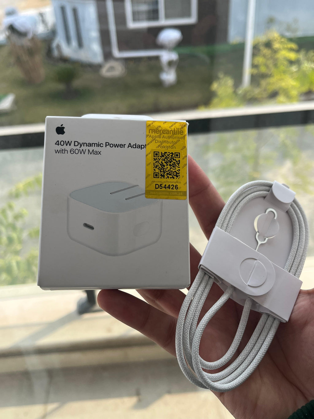 Apple 40W Dynamic Power Adapter With 60W Max + FREE Braided Cable