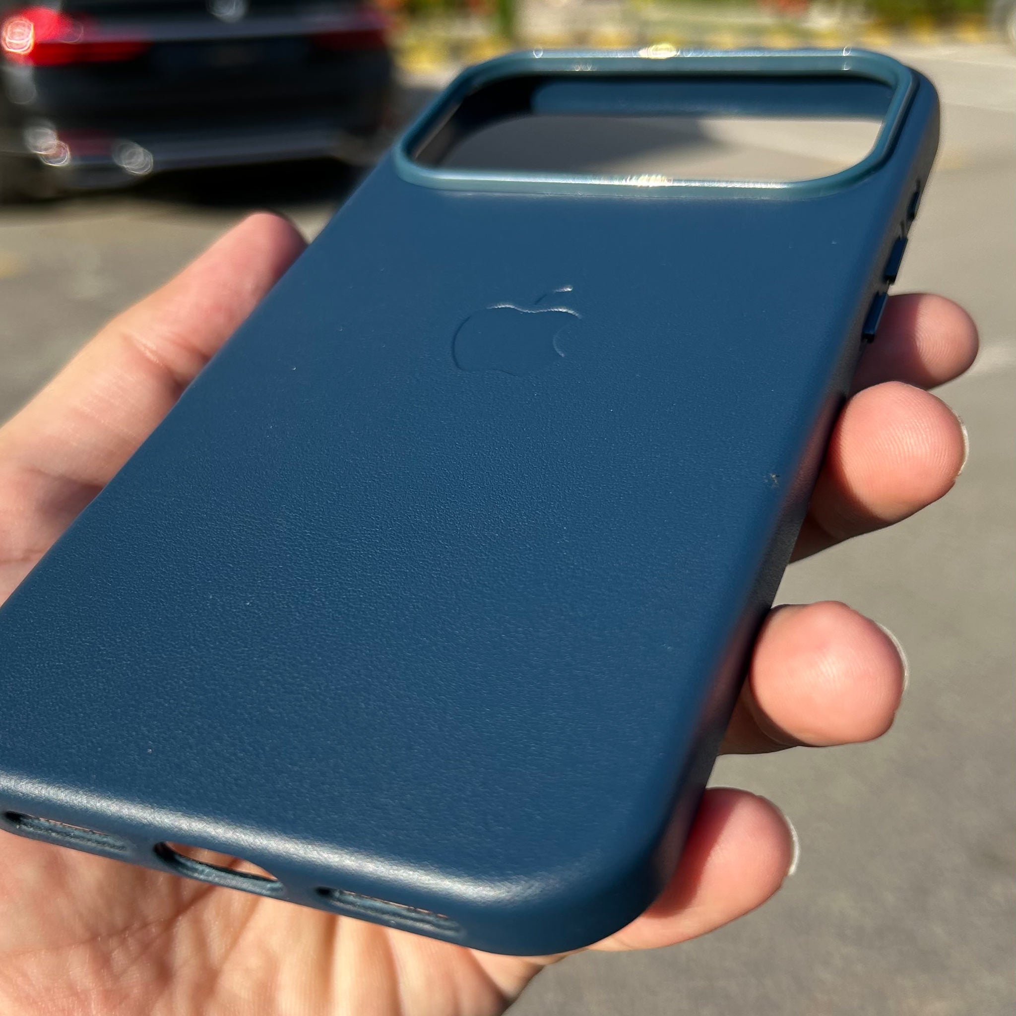 Apple Leather Case with MagSafe iPhone 17 Pro Max Navy Blue – side view – iSmartHub Pakistan