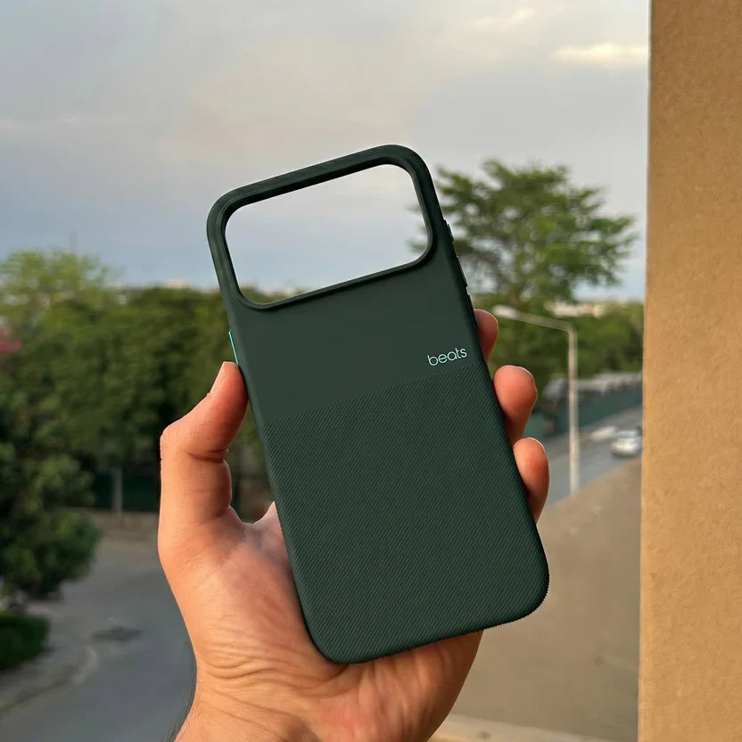 Apple Beats MagSafe Case | iPhone 17 Pro / 17 Pro Max