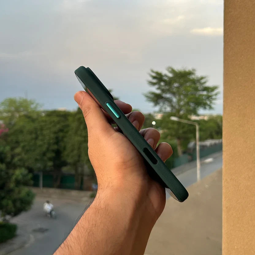 Apple Beats MagSafe Case | iPhone 17 Pro / 17 Pro Max