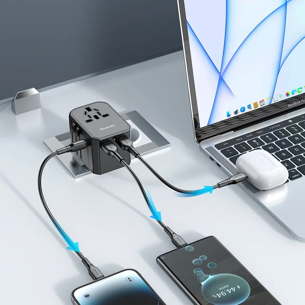 Mcdodo 33W PD Fast Charging Universal Travel Adapter - CP4290 - image 5