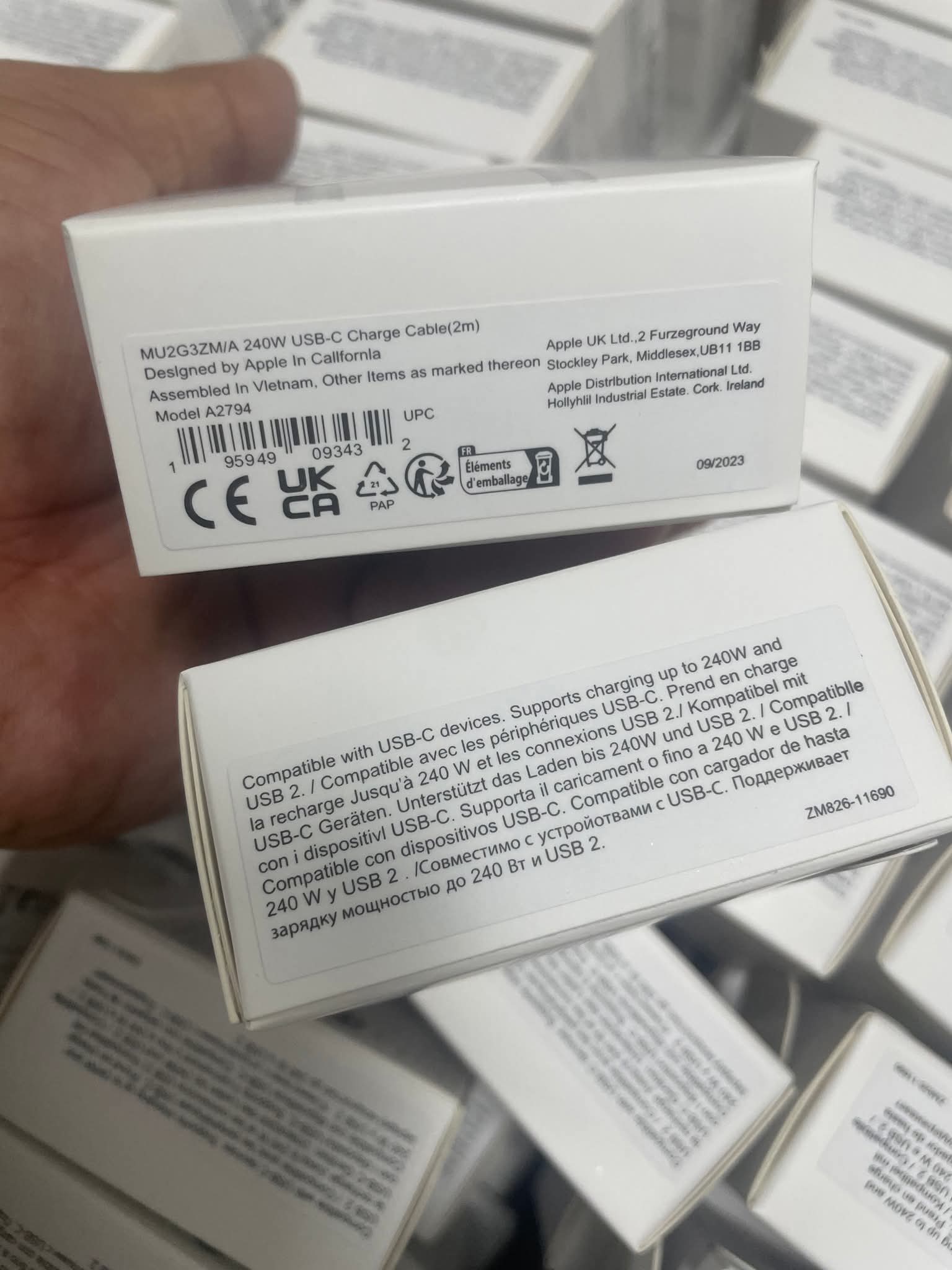 Apple USB-C to C Cable (2m) 240W Fast Charging for MacBook, iPhone 16/17 Pro Max & iPad