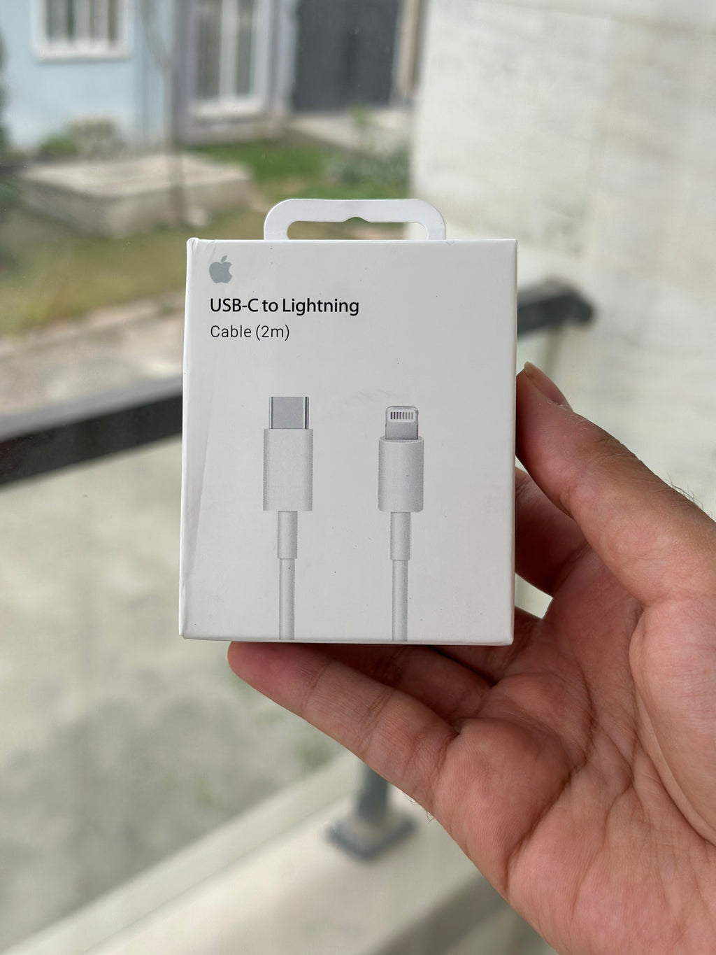 Apple USB-C to Lightning Cable 2m – 60W Fast Charging for iPhone 13 Pro Max & 14 Pro Max