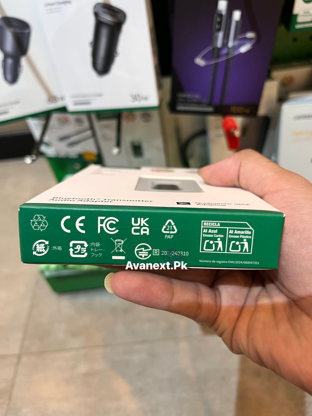 UGREEN Bluetooth adapter packaging