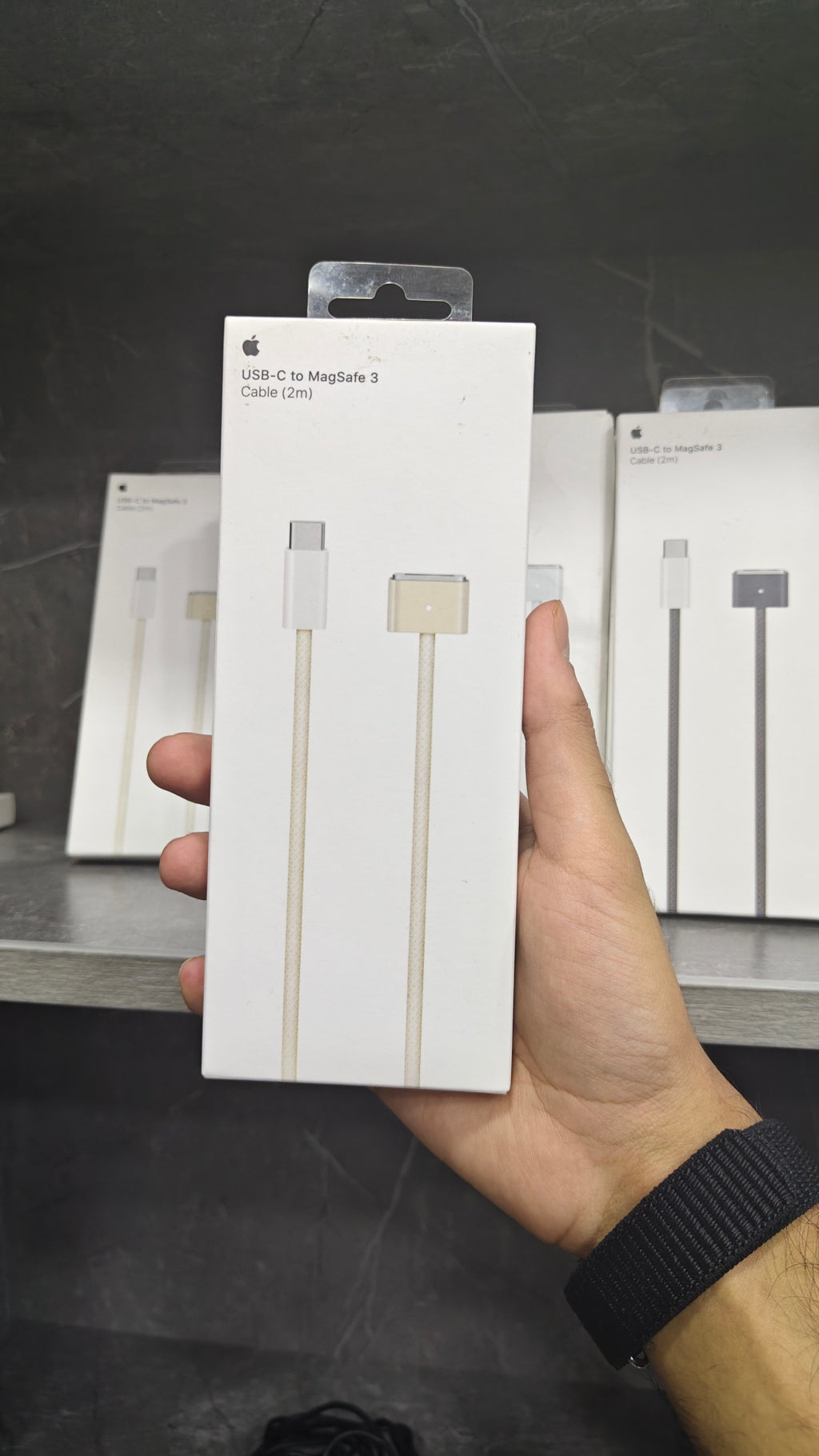 Apple USB-C to MagSafe 3 Cable 2m light colour packaging