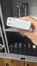 Apple 87W USB-C Power Adapter side label