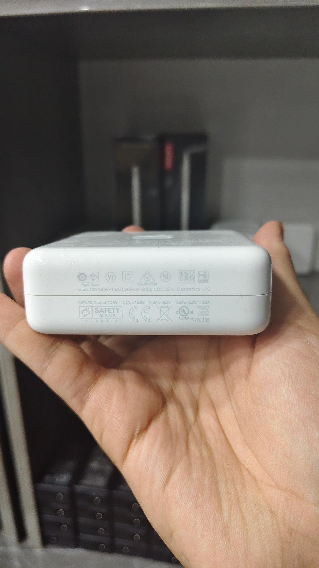 Apple 96W USB-C Power Adapter rear Apple logo