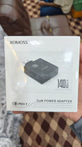 ROMOSS 140W GaN power adapter front packaging