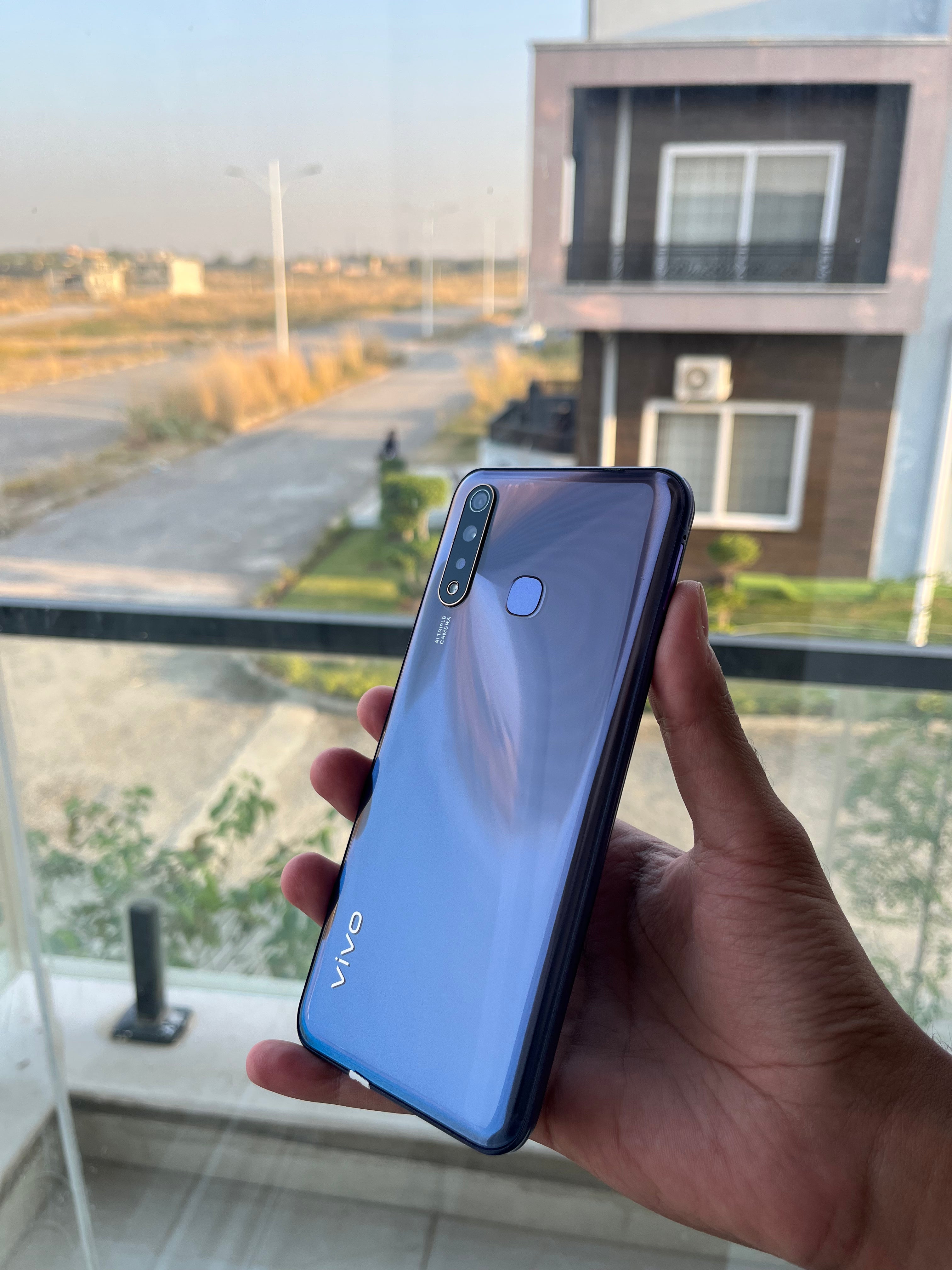 Vivo Y19