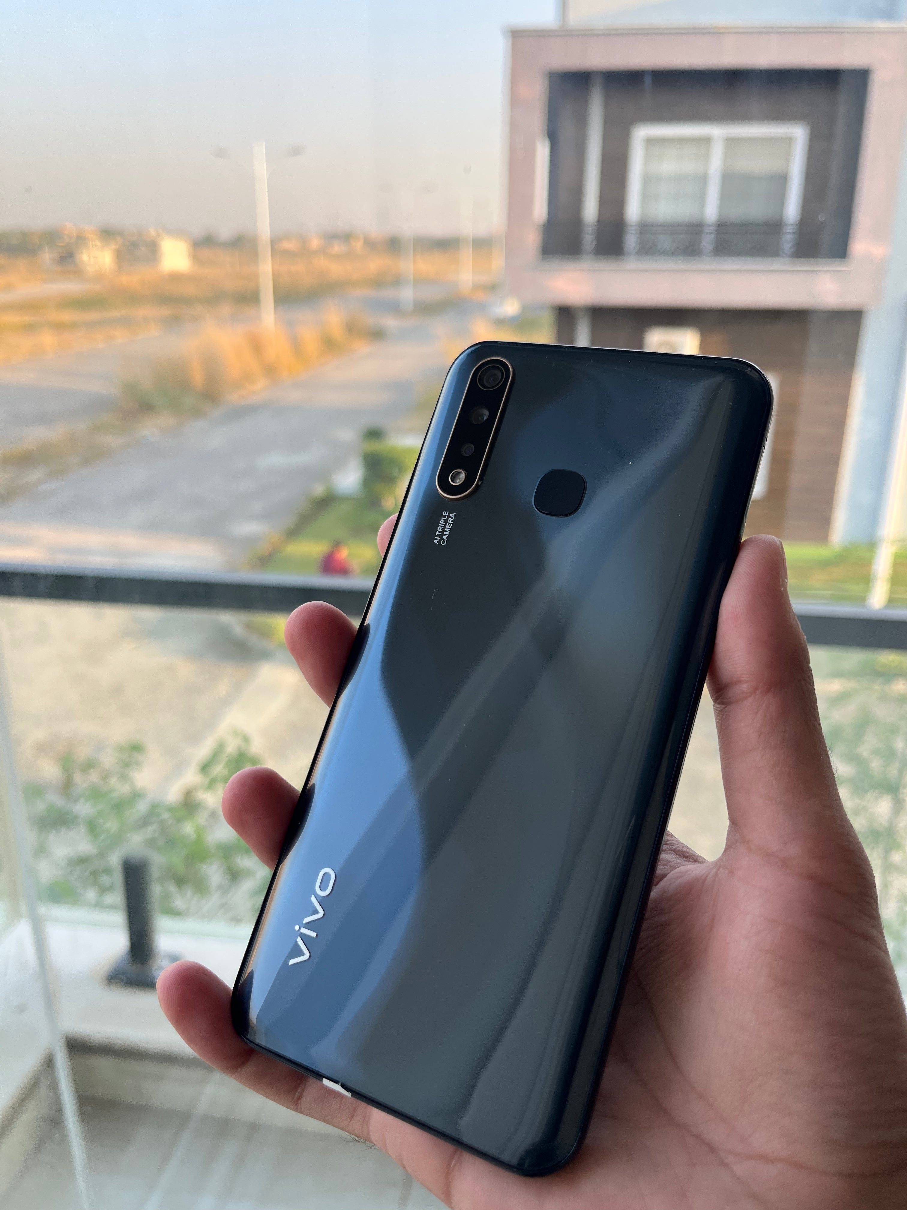 Vivo Y19