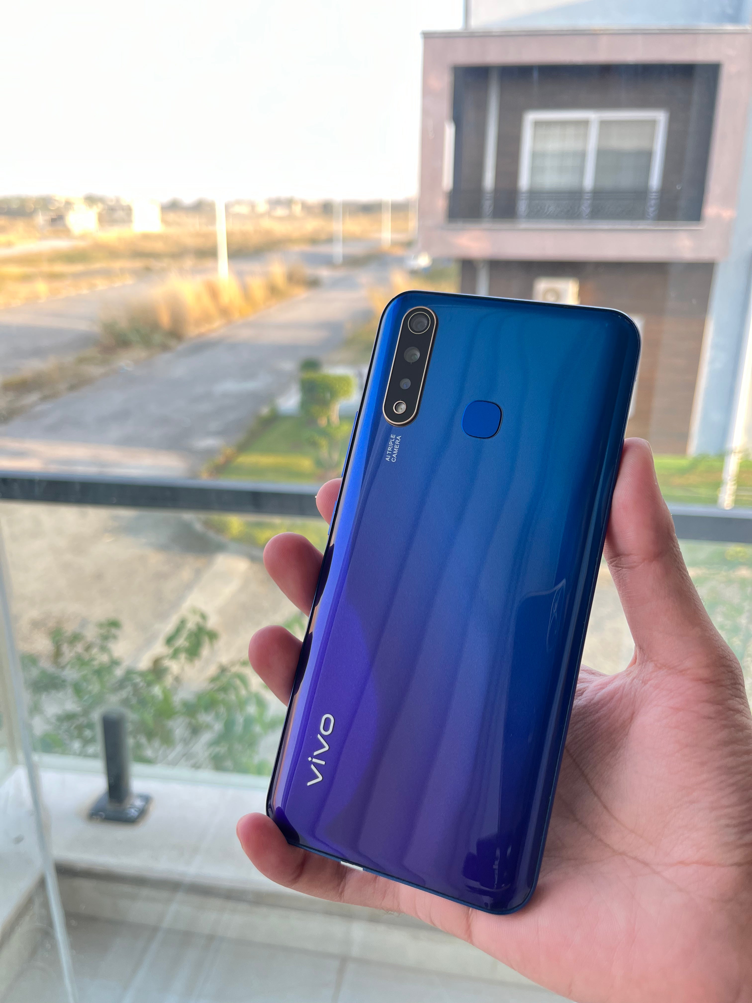 Vivo Y19