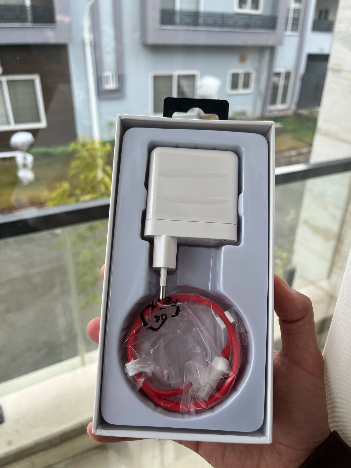OnePlus Warp Charge 65W SUPERVOOC power adapter with Type-C cable Pakistan