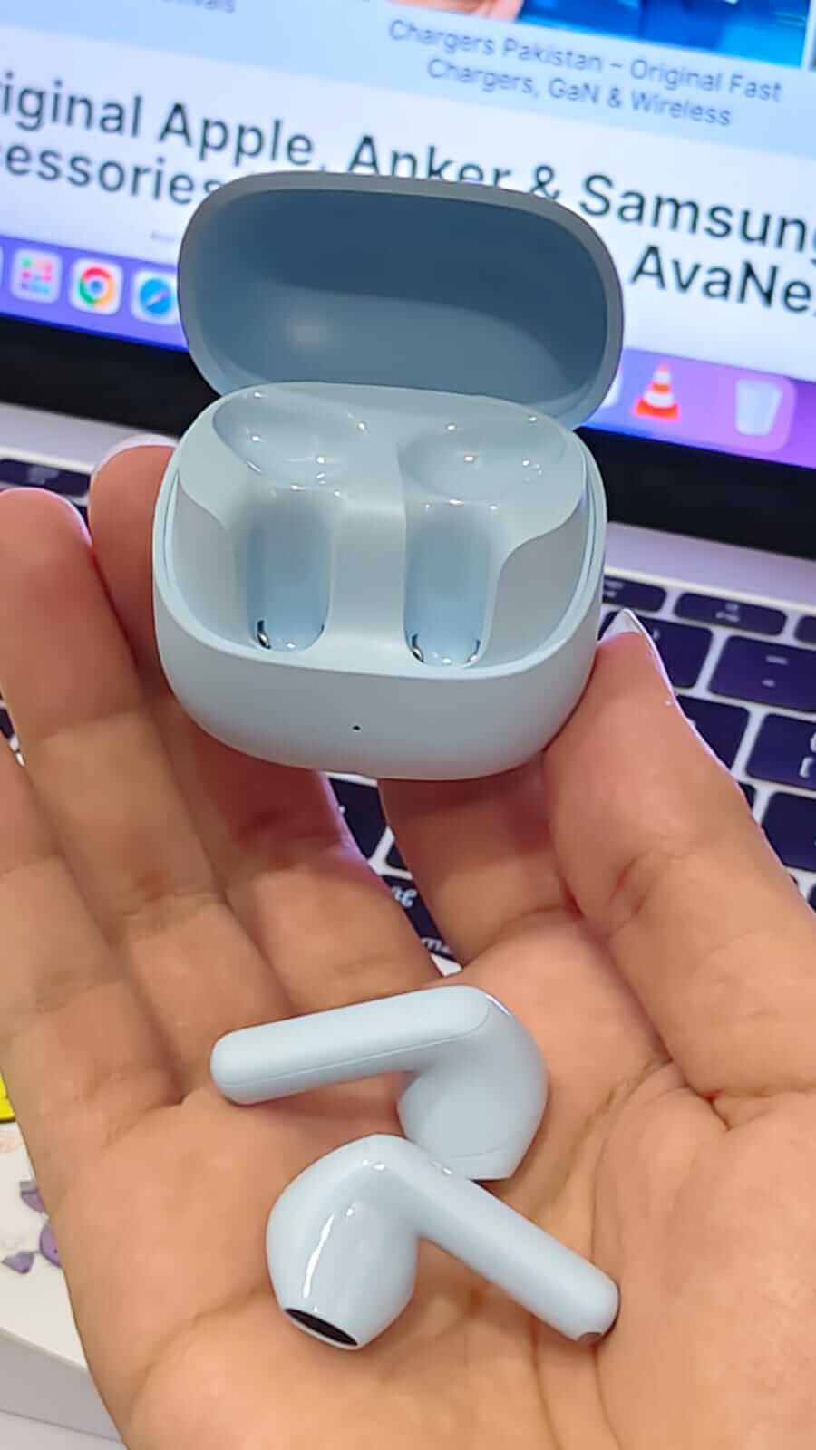 Baseus Bass BS1 NC earbuds — product and packaging view 13