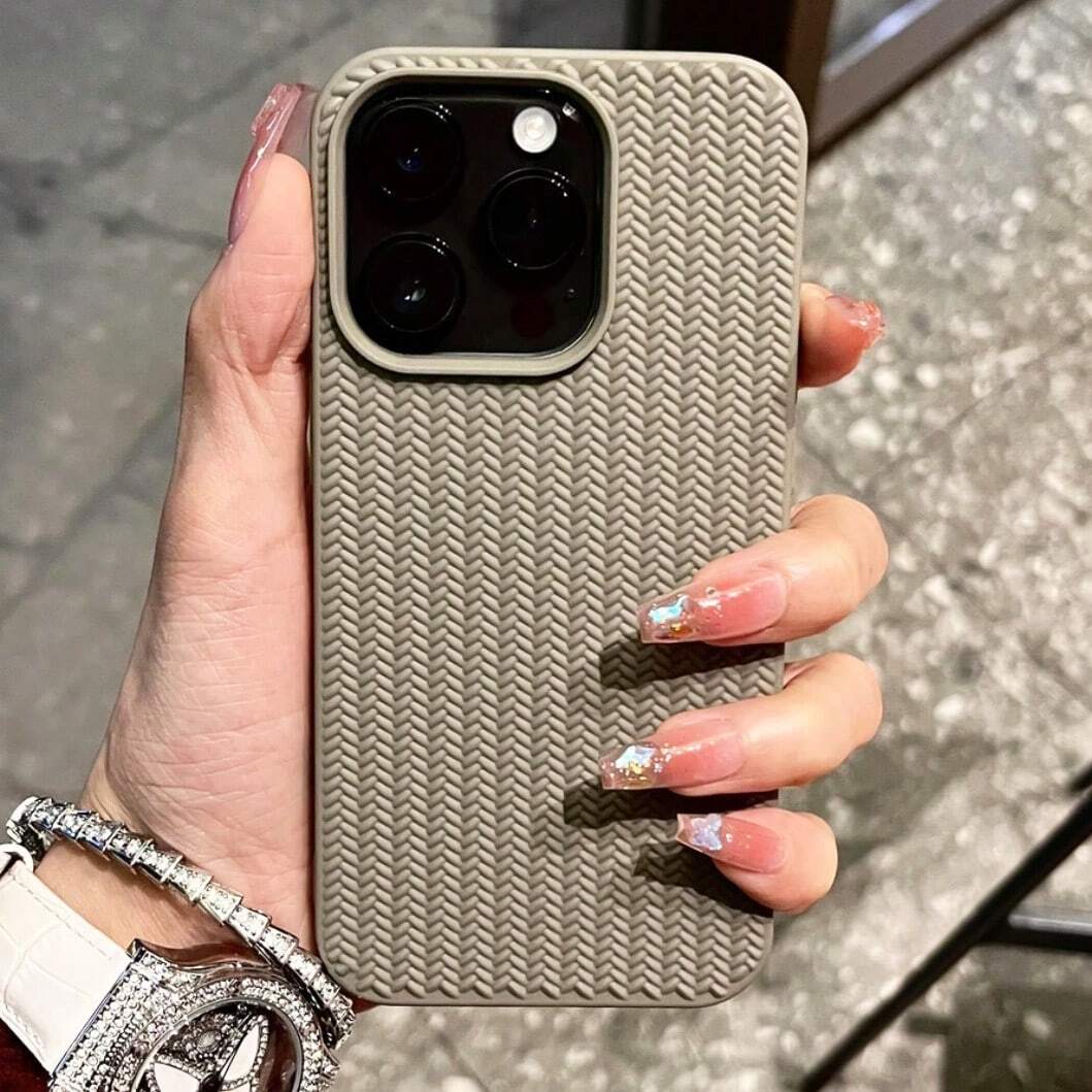 Woven Wonder Case™ – Premium Woven Texture Shockproof Case