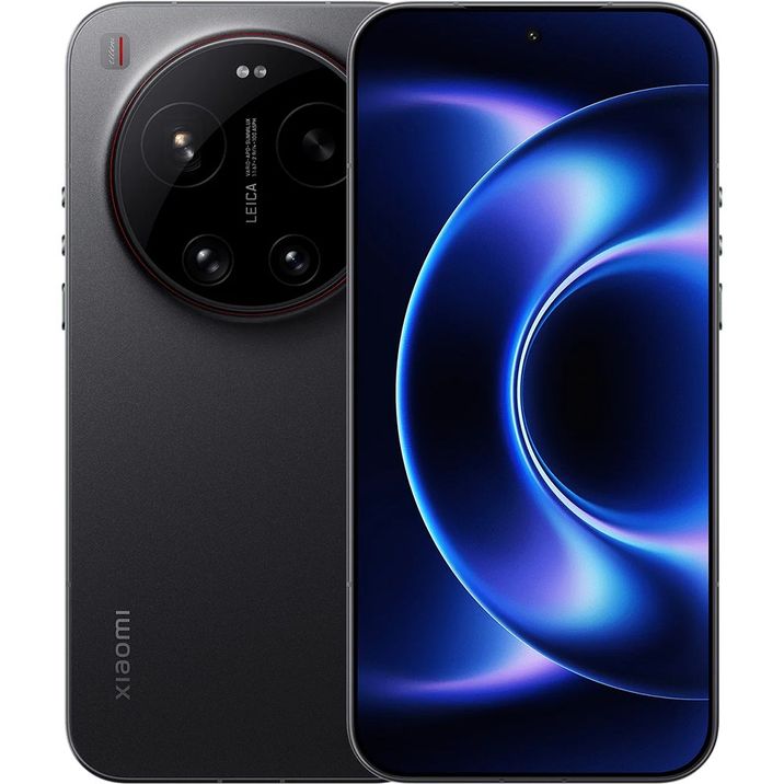 Xiaomi 17 Ultra rear camera product view